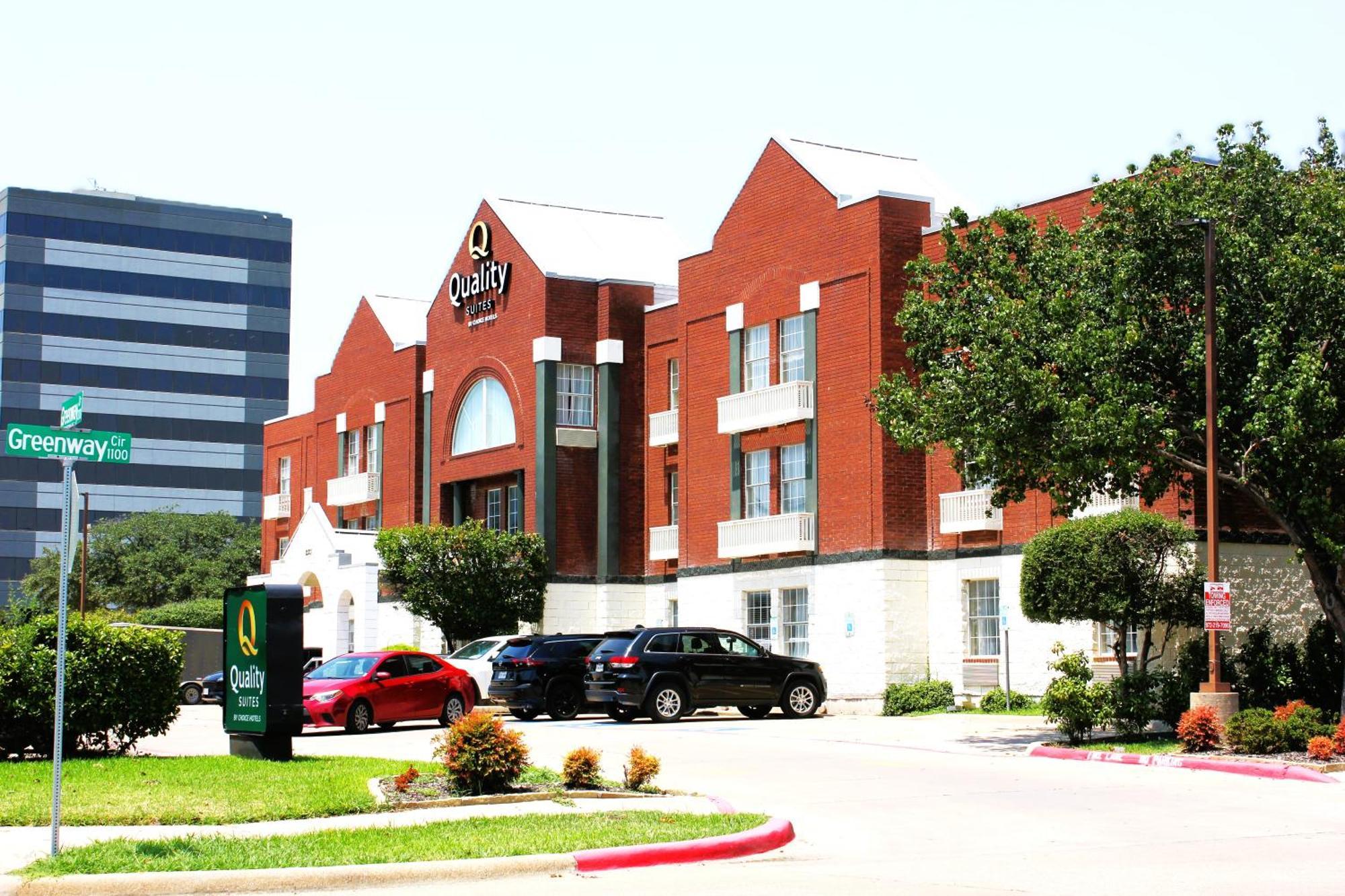 Quality Suites Irving-Las Colinas Exterior photo